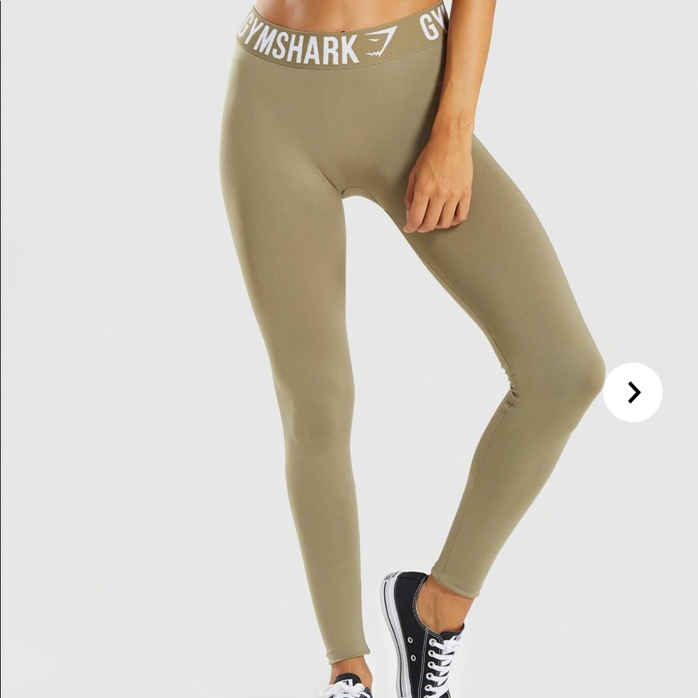 Gym shark fit leggings olive